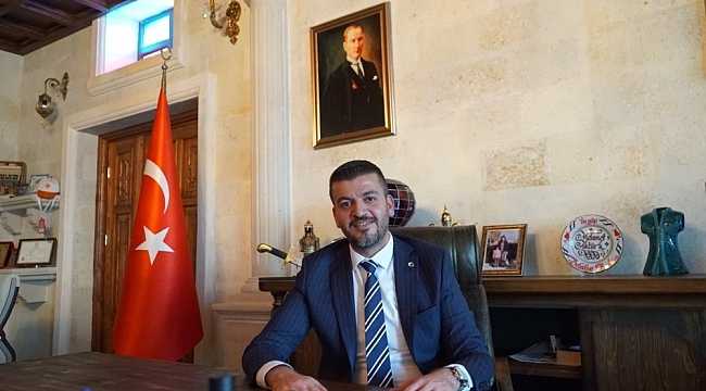 Ürgüp Belediye Başkanı Mehmet Aktürk'ten Çanakkale Zaferi'nin 106. yıldönümü mesajı