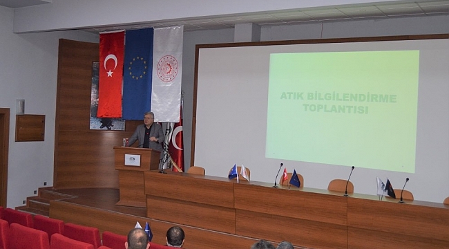 Uşak'ta katı atık sorunu konuşuldu