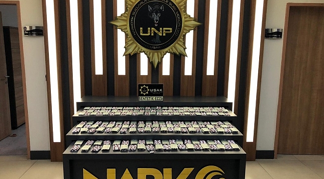 Uşak'ta narkotik ekipleri 4 bin 536 adet uyuştucu hap ele geçirdi