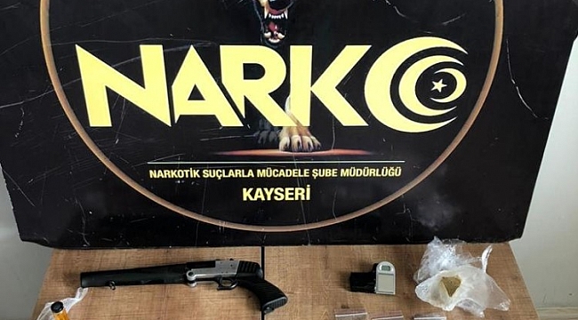 Uyuşturucu operasyonunda 12 kişi gözaltına alındı