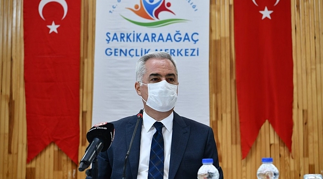Vali Seymenoğlu: "Kaynaklarımız azalıyor, sularımıza sahip çıkalım"
