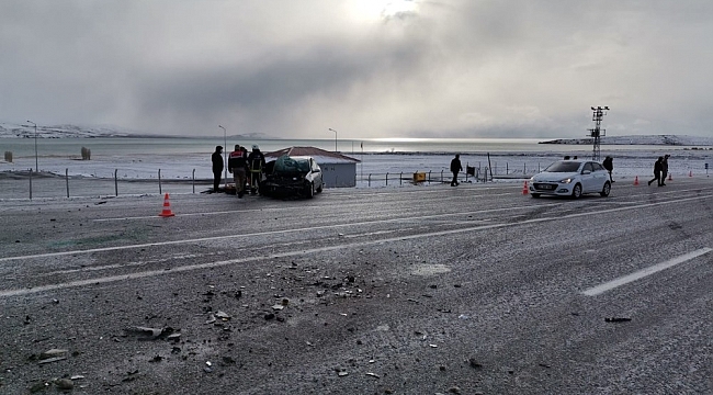 Van'da trafik kazası: 1 ölü, 2 yaralı