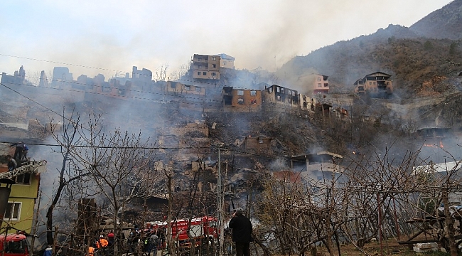 Yangın bu köyün kaderi