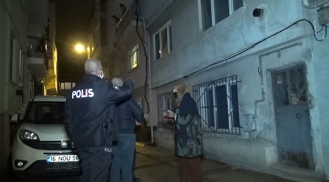 Yaşlı adam evinde ölü bulundu