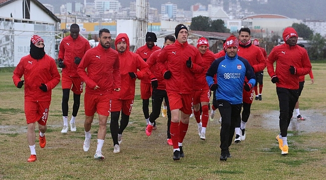 Yiğidolar, Göztepe maçına hazır