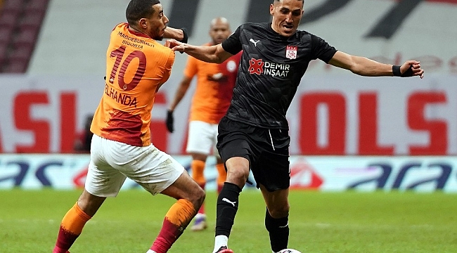 Younes Belhanda cezalı duruma düştü