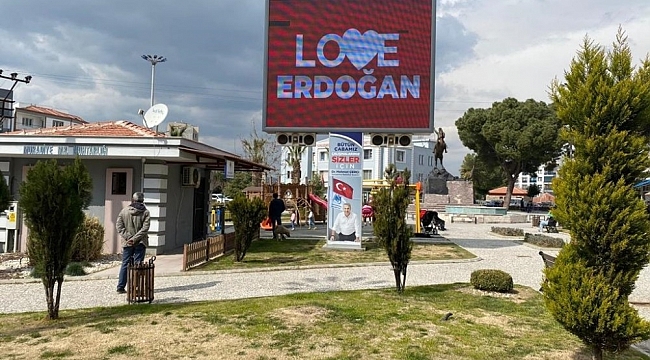 Yunusemre Belediyesinden 'Stop Erdoğan' cevabı