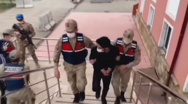 60 yaşındaki kadını 'Bıçaklama olayına karıştınız' diyerek dolandıran şahıslar yakalandı