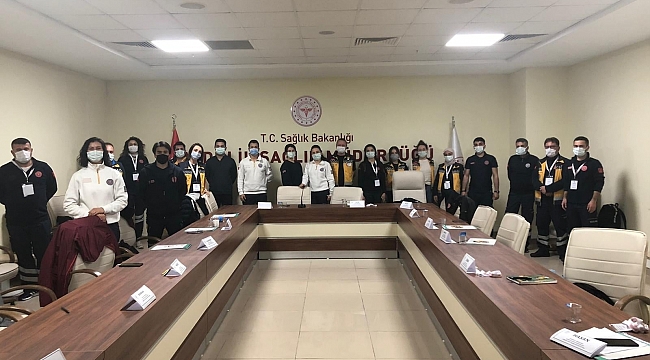Acil sağlık personeline 'Erişkin İleri Yaşam Desteği' eğitimi verildi