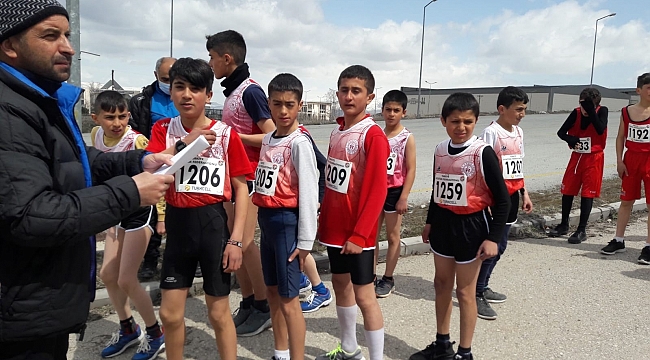 Ağrılı Atletler Yarı Finalde