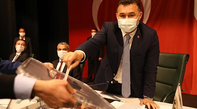 Alanya Belediyesi'nin faaliyet raporu meclisten geçti