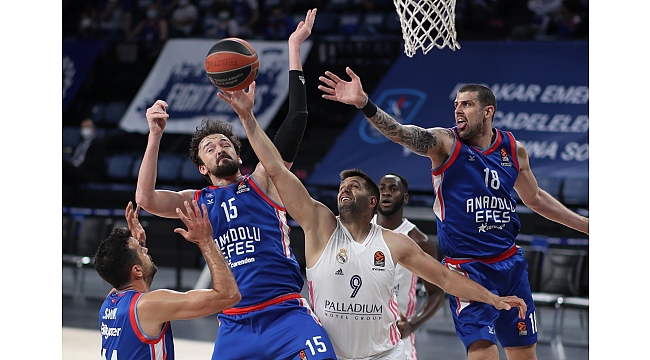 Anadolu Efes, Final-Four için parkeye çıkıyor