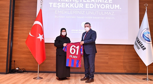 Başkan Genç'ten emekli personele vefa
