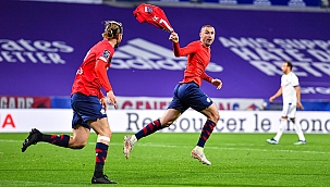 Burak Yılmaz, Fransa manşetlerinde