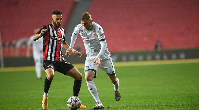 Bursaspor'un Play-Off şansı matematiksel olarak sona erdi