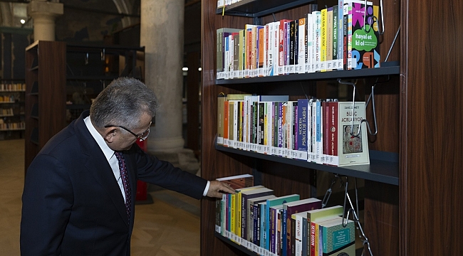 Büyükkılıç, Anlamlı Kitap kampanyasına 1038 kitap ile destek verdi