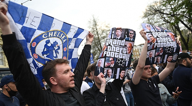 Chelsea'li taraftarlar Avrupa Süper Ligine Tepkili