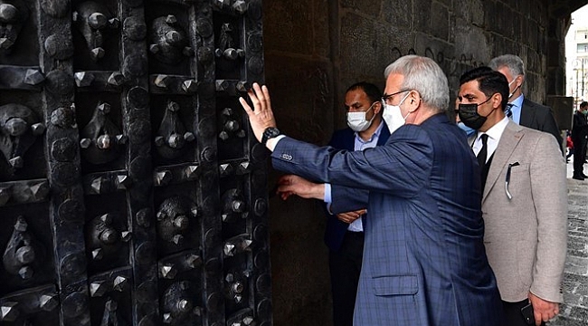 Diyarbakır Surlarında diriliş devam ediyor