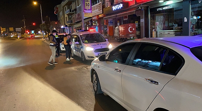 Ehliyetsiz sürücü gece kartallarından kaçamadı