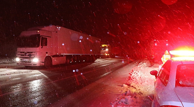 Erzincan'a 1 Nisan karı şaşırttı