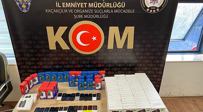 Kahramanmaraş'ta kaçak cep telefonu operasyonu