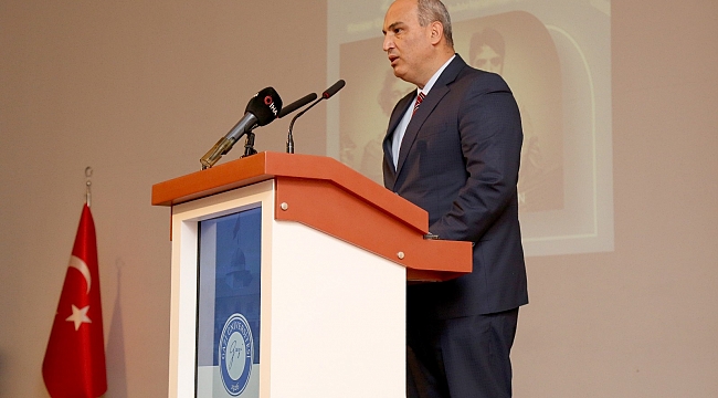 Kanun sanatçısı otizmli Burak'ın verdiği konser nefes kesti