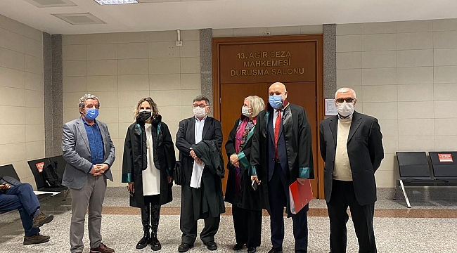 Kapatılan Zaman Gazetesi yazarları yeniden yargılanıyor