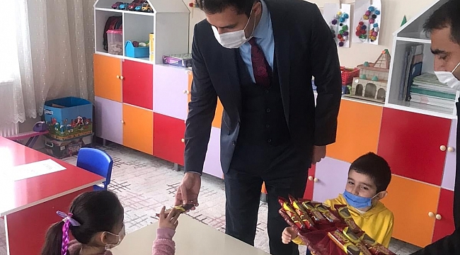 Kaymakam İlidi'den Kur'an kursu öğrencilerine ziyaret