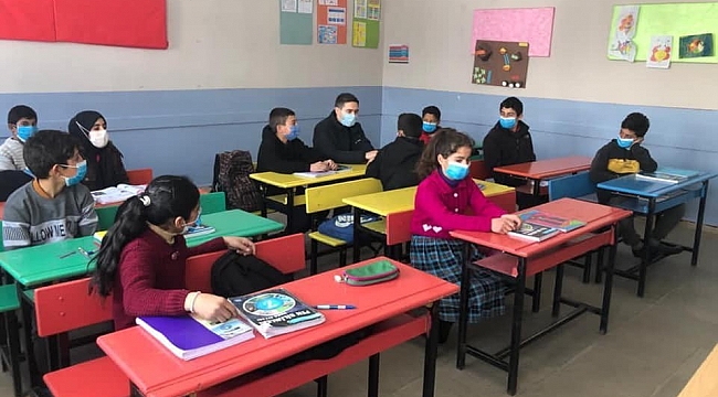 Kaymakam Zeyrek'in köy ziyaretleri sürüyor