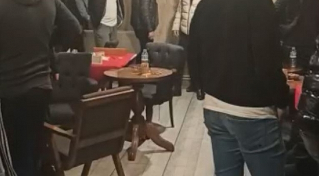 Konya'da kafenin gizli bölmesinde 39 kişi yakalandı