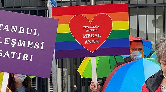 LGBT üyelerinden İYİ Parti lideri Meral Akşener'e teşekkür