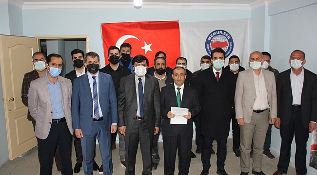 Memur-Sen'den 103 amiralin bildirisine tepki