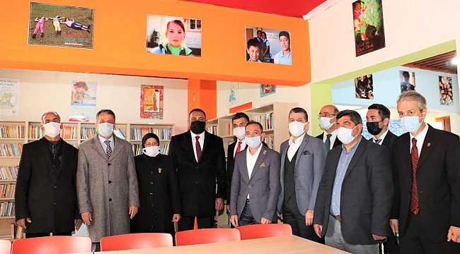 Mersinli Şehit Durmuş Tek'in adı, okul kütüphanesinde yaşayacak