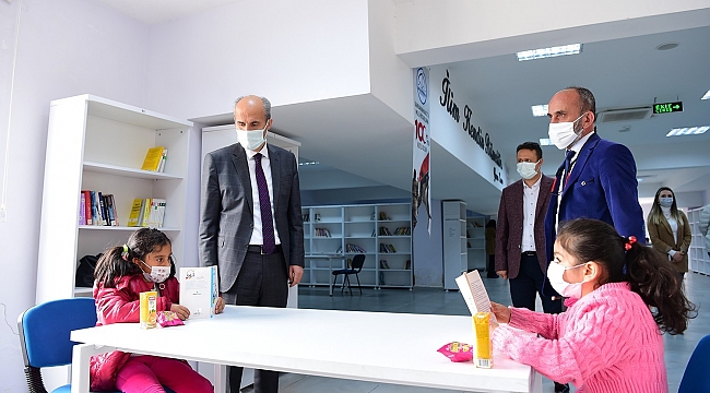 Okay: "Gençlerimizin her zaman yanındayız"