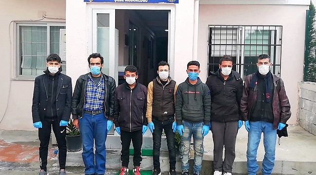 Osmaniye'de göçmen kaçakçısı suçüstü yakalandı