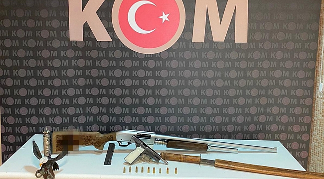 Ruhsatsız tabanca ve tüfek bulunduran şüpheli gözaltında