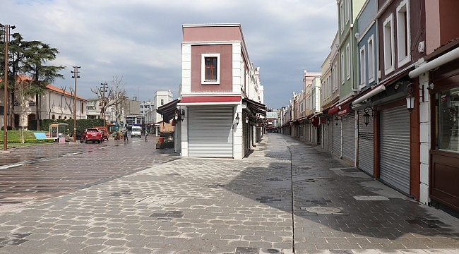 Sakarya'da cadde ve sokaklar yaklaşık 1 ay sonra yeniden boş kaldı