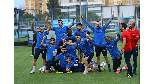 Samet Aybaba: "Şampiyonluğa susamış bir Adana şehri var"