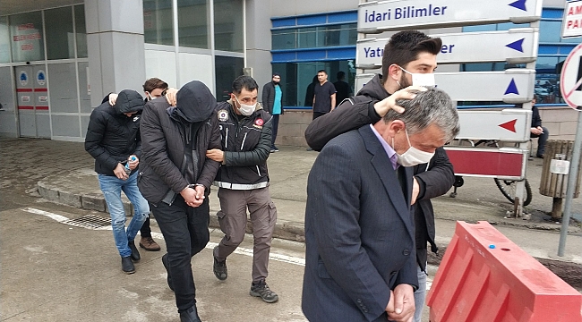 Samsun'da uyuşturucu ticaretinden gözaltına alınan 5 zanlı adliyede