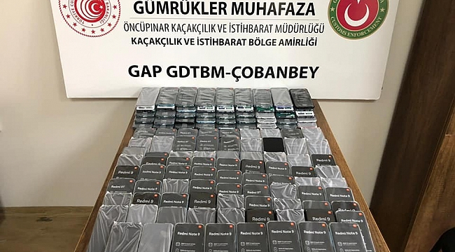 Sınırda 600 bin TL değerinde kaçak cep telefonu ele geçirildi