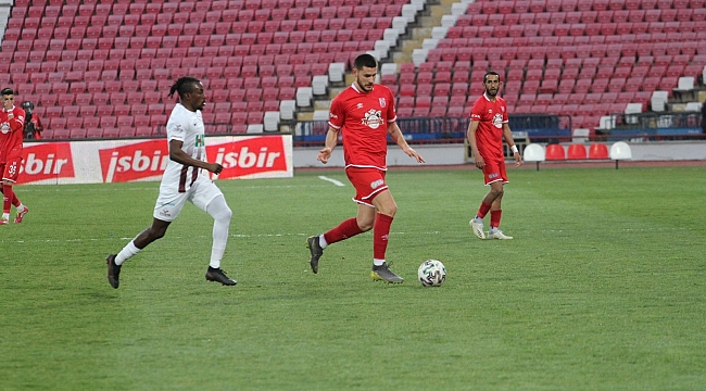 TFF 1. Lig: Balıkesirspor: 2 - Bandırmaspor: 1