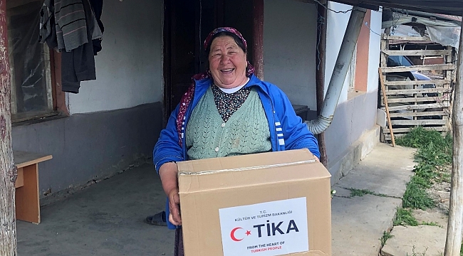 TİKA'dan Doğu Makedonya'da gıda paketi desteği