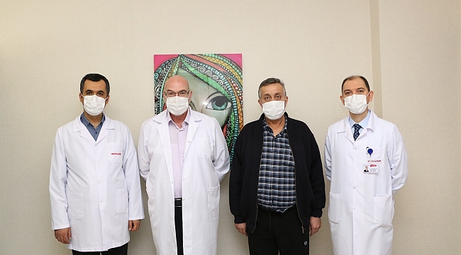 Vücudundaki şişkinliği kilo sandı, karnından 20 kiloluk tümör çıkarıldı