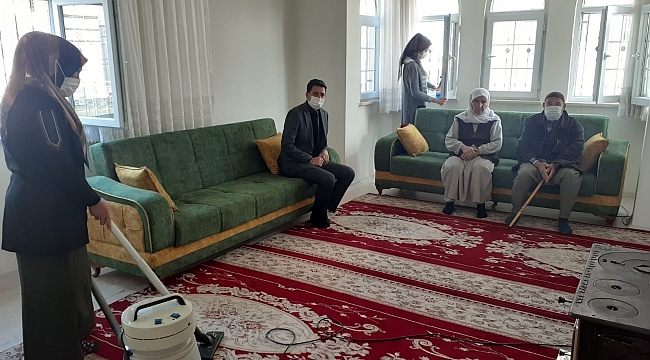 Yaşlı ve engellilerin evleri pırıl pırıl