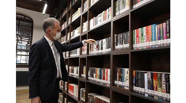 Yeni Nöbetçi Kitaphane hizmete girdi