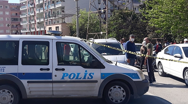 Yüksek sesle konuşma cinneti: 2 ölü 3 yaralı