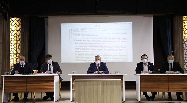 Yunusemre Belediyesinin 2021 faaliyet raporu oy çokluğuyla kabul edildi