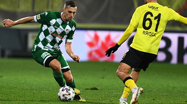Bursaspor’da en çok formayı Burak Altıparmak terletti
