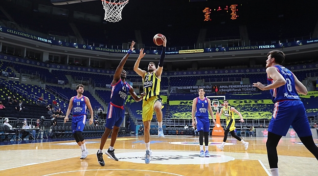 Derbi Anadolu Efes'in