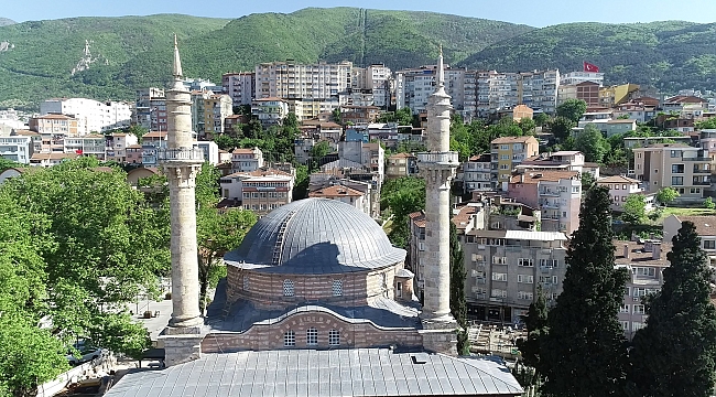 Emirsultan Camisi ibadete açılıyor